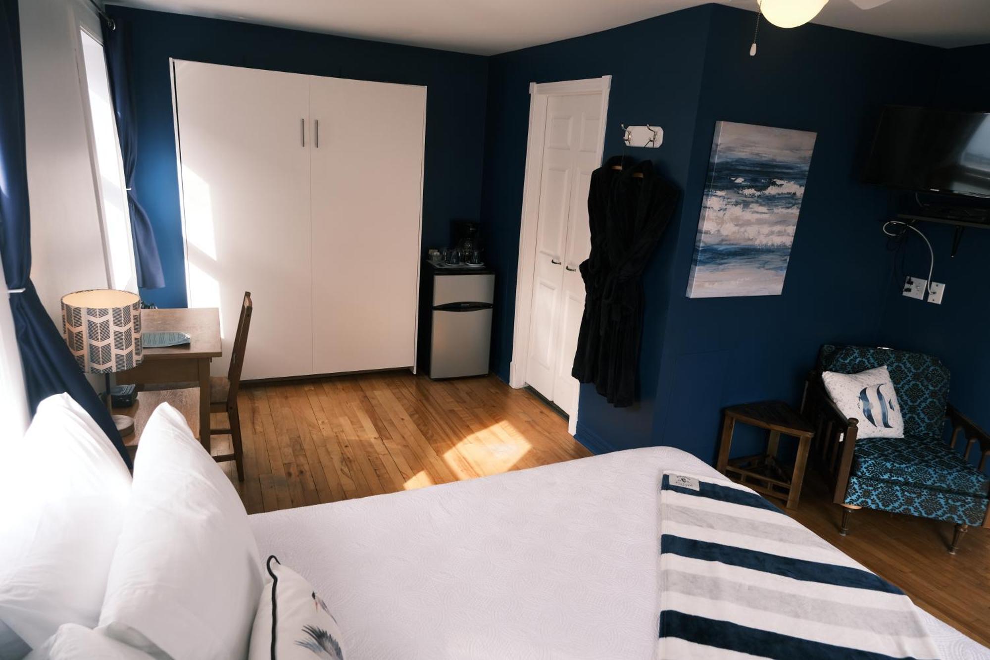 Les Pinsons Des Rives Bed & Breakfast La Malbaie Ruang foto